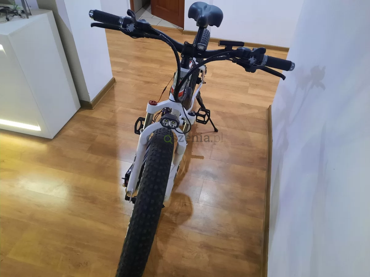 Mocny Rower elektryczny 800W fat bike 48v