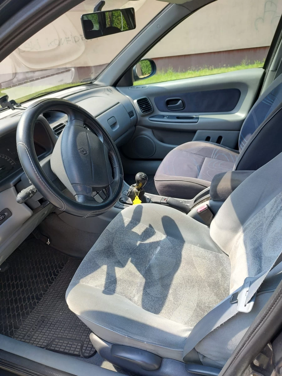 Renault Lagun ombi
