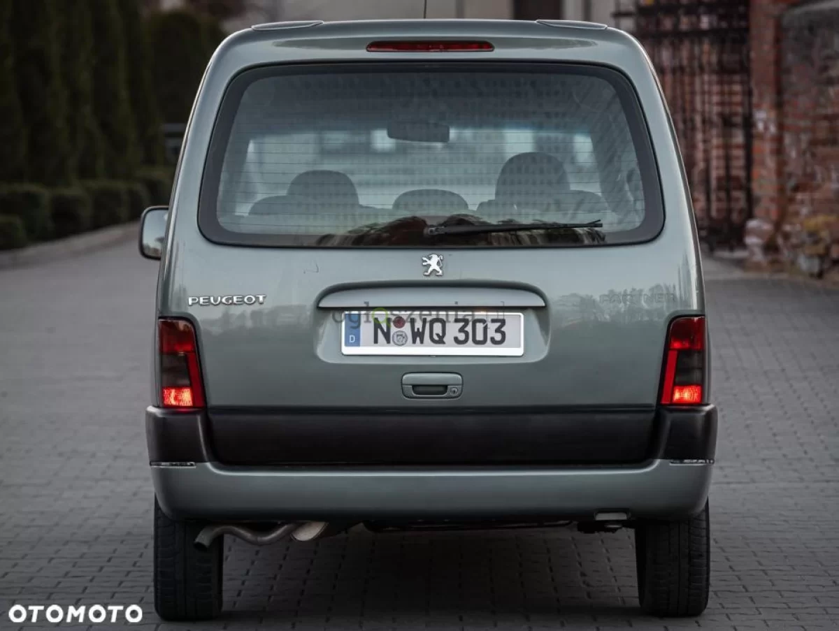 Peugeot Partner 1.6 Benzyna 110KM Osobowy Klima Sprowadzony Opłacony