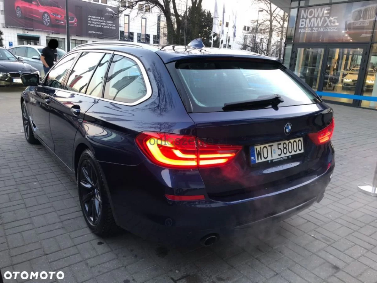BMW Seria 5 BMW 520d xDrive Touring FV 23% HUD LED akt tempomat kamera 360 el hak