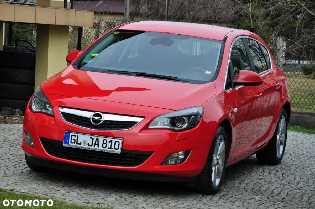 Opel Astra 1.4 Turbo ,bi- xenon, serwis ASO do końca, ORYGINALNY LAKIER