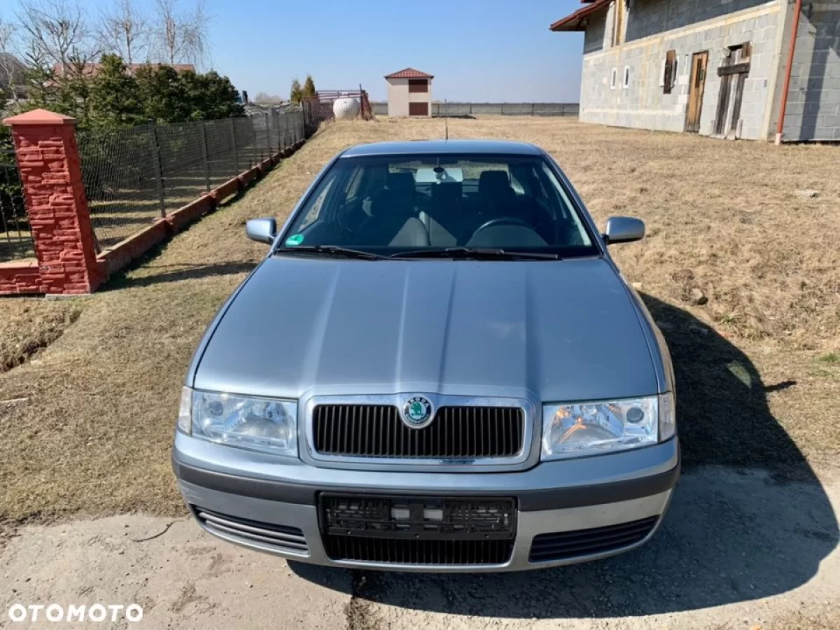 Škoda Octavia Automat, 2.0 benzyna 8v , Klimatronik