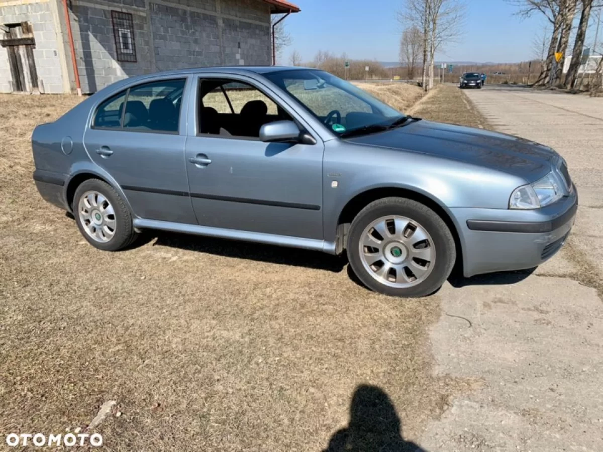 Škoda Octavia Automat, 2.0 benzyna 8v , Klimatronik