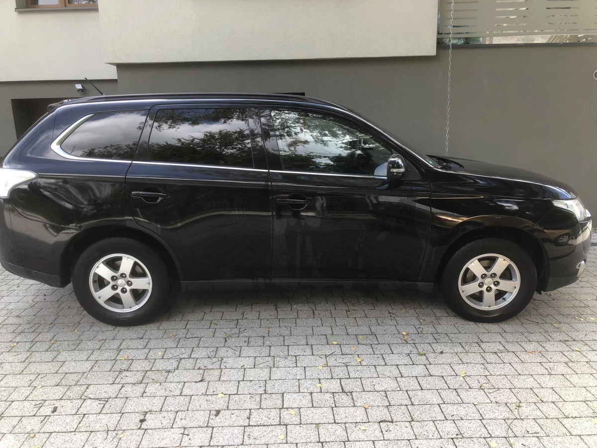 Mitsubishi Outlander III 2013 niski przebieg 160 tys