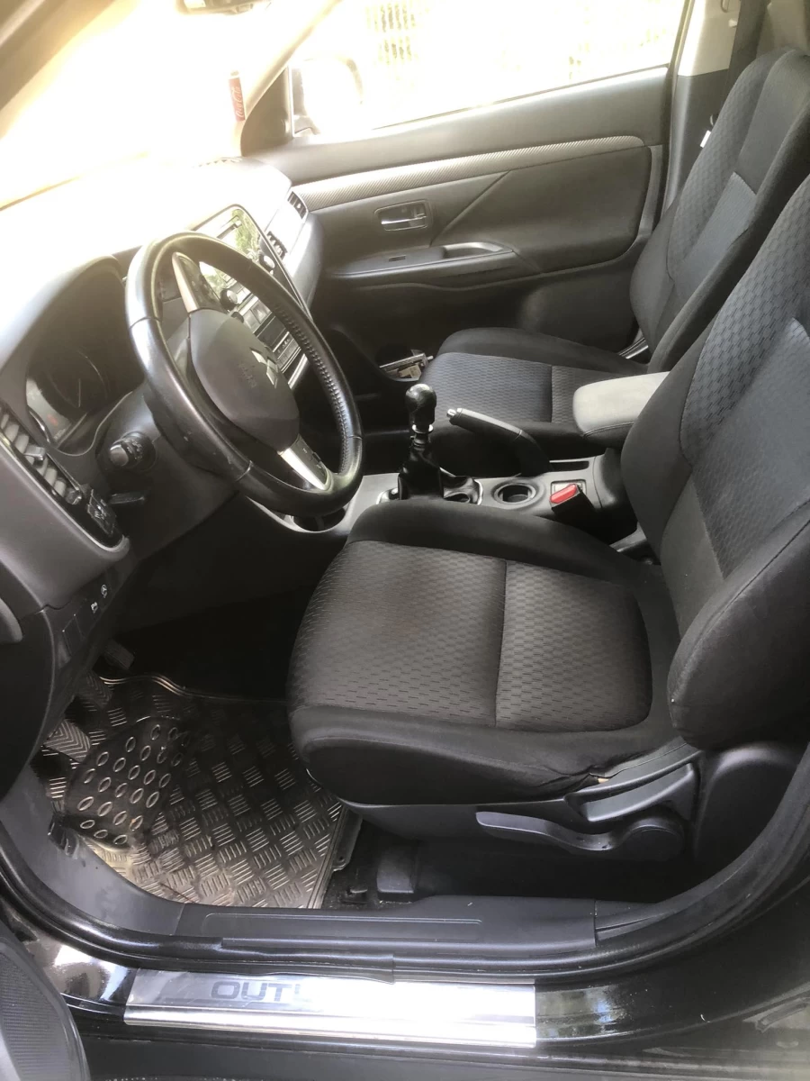 Mitsubishi Outlander III 2013 niski przebieg 160 tys