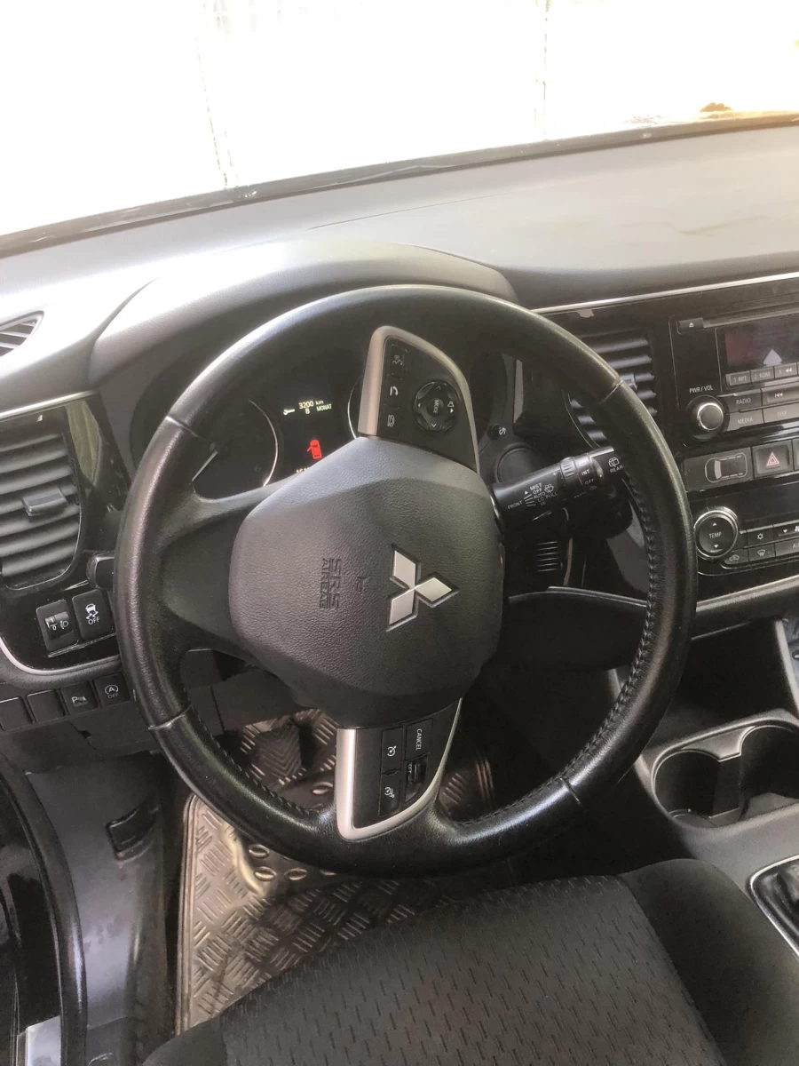 Mitsubishi Outlander III 2013 niski przebieg 160 tys