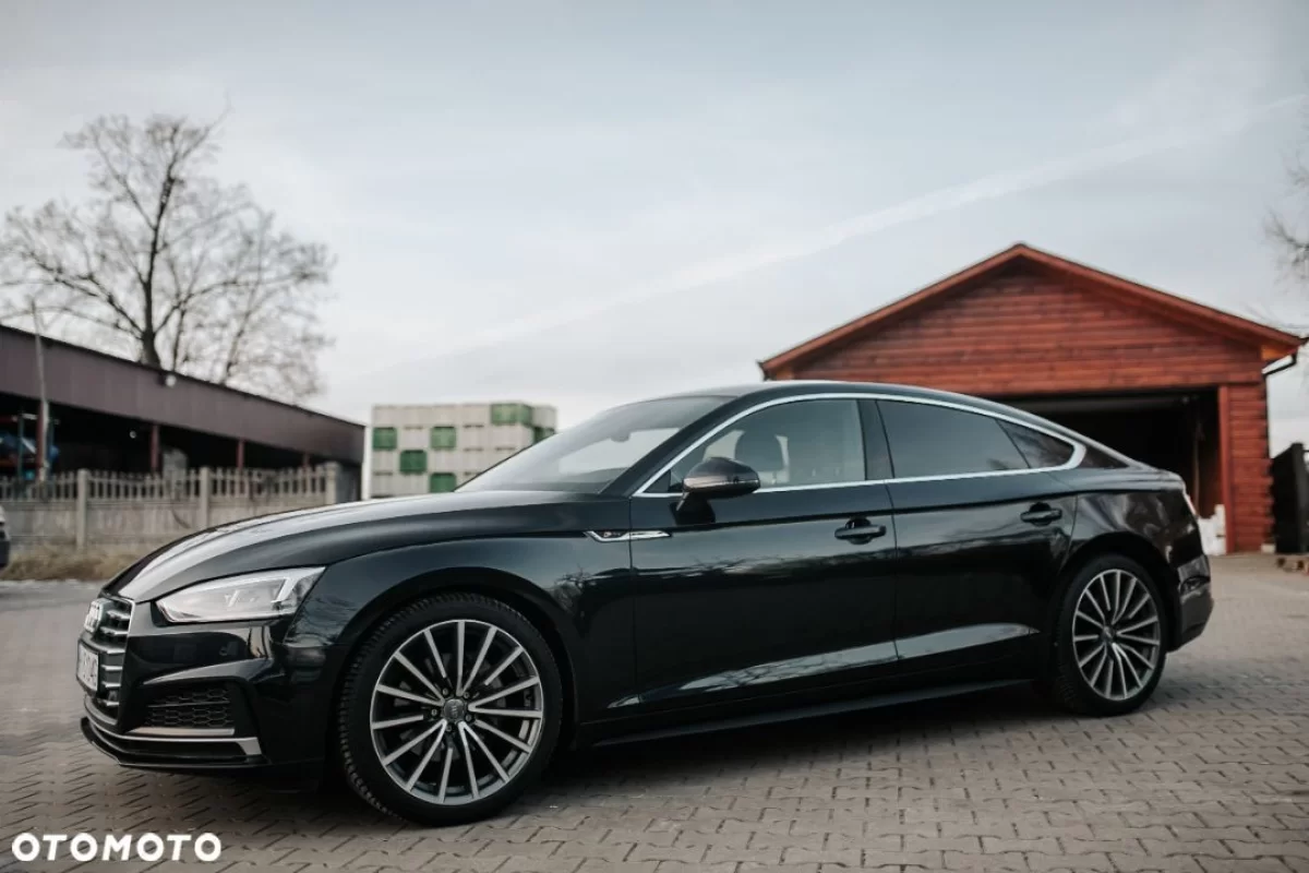 Audi A5 Audi A5 Sline Full service piękna wersja wyposażenia