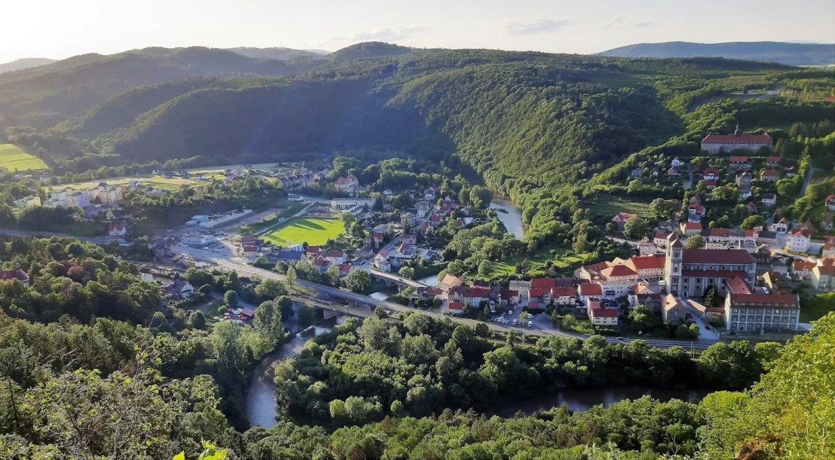 Dom do remontu z Działką 1300m² Bardo Kotlina Kłodzka Piękna Okolica!