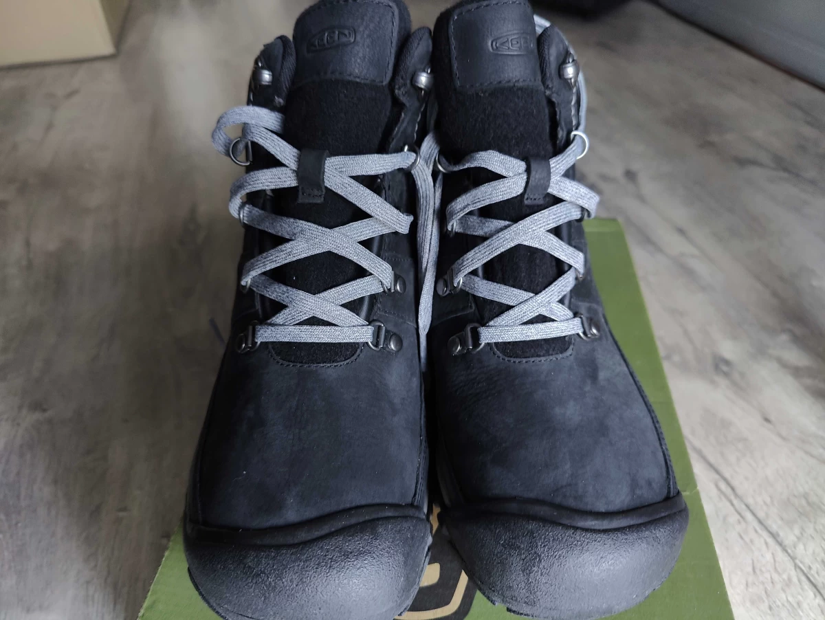 Keen Kaci III zimowe buty trekkingowe damskie r 39.5
