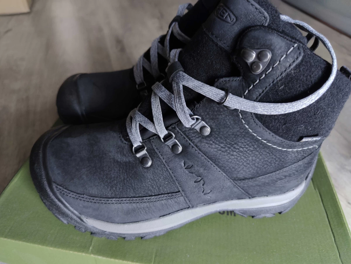 Keen Kaci III zimowe buty trekkingowe damskie r 39.5