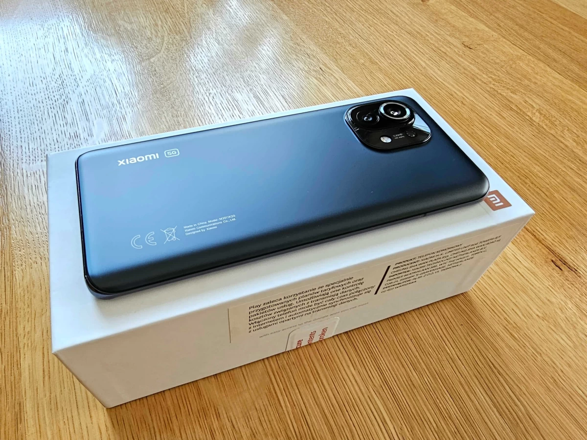 Telefon Xiaomi Mi 11 Midnight Gray - 8GB RAM, 256GB ROM
