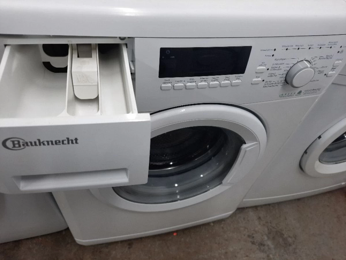 Sprzedam Pralka Bauknecht 6 kg 1400 obr/min A++ Używana