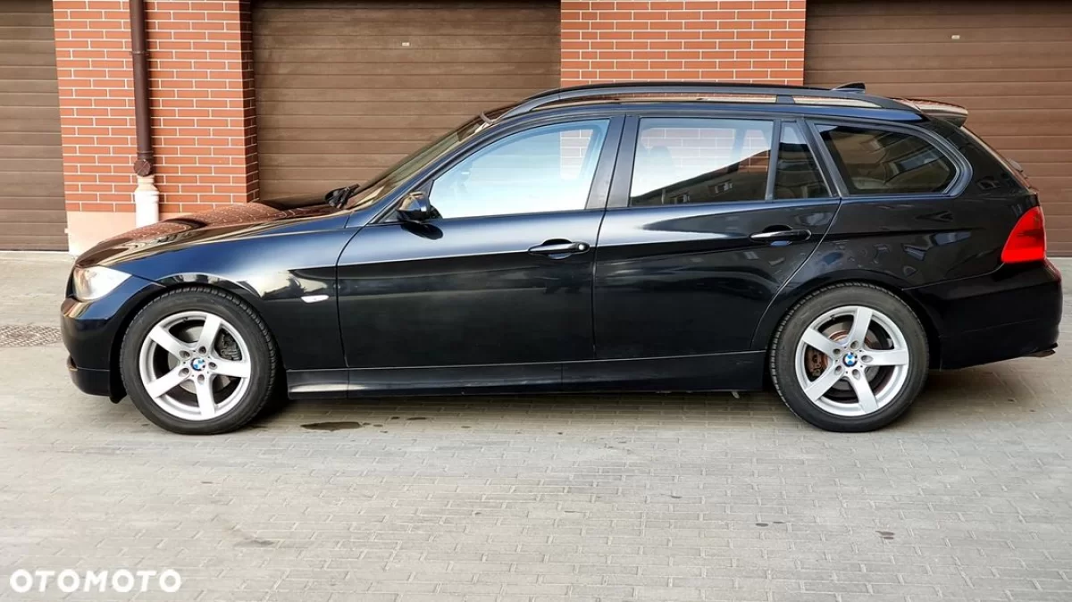 BMW Seria 3 LIFT 150km/ Skóra / Klima / BT / Tempomat / Bardzo zadbany
