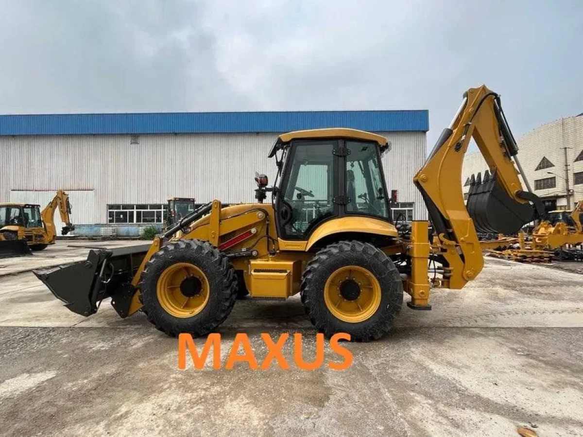 Koparko Ładowarka MAXUS 4CX 4x4