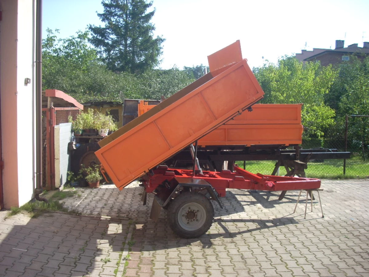 Przyczepa wywrotka