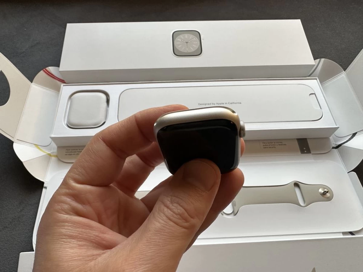 Apple Watch 8 GPS 45mm Starlight Gwarancja Idealny