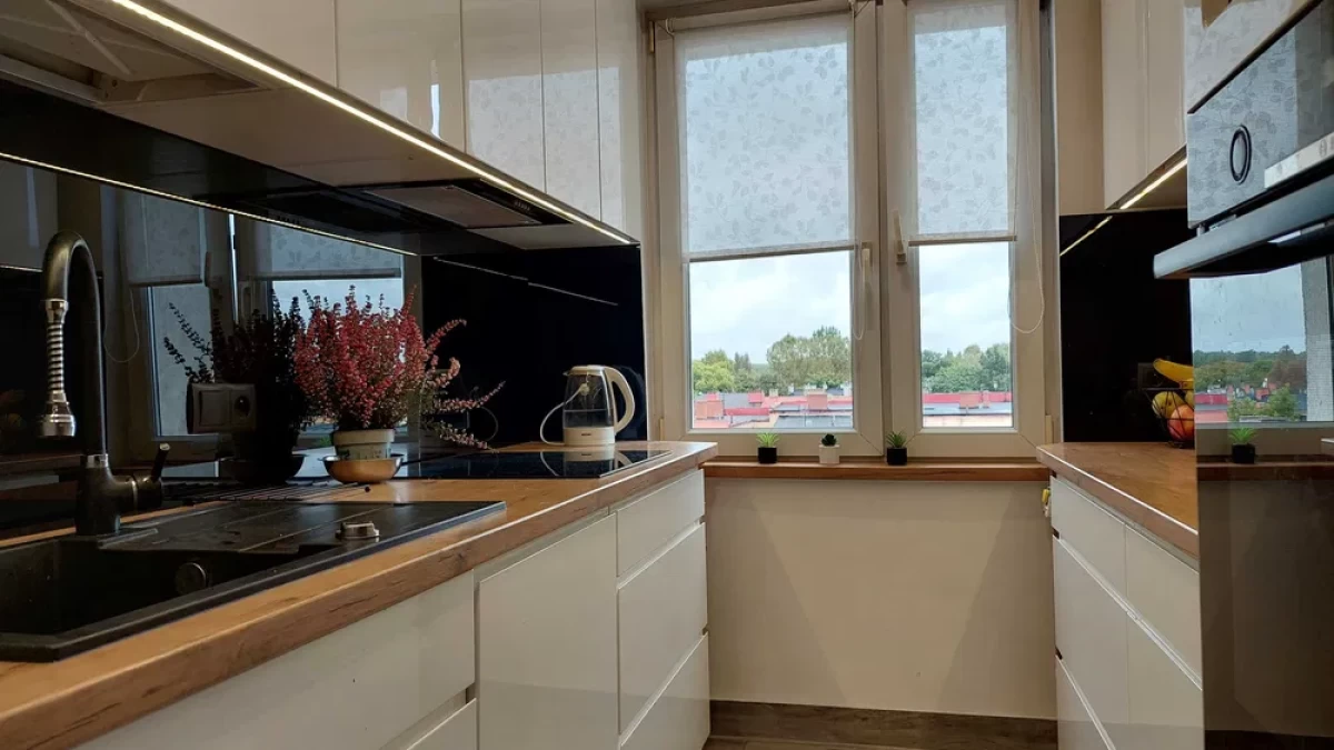Mieszkanie M3, przytulne dwa pokoje z wnęką, balkon