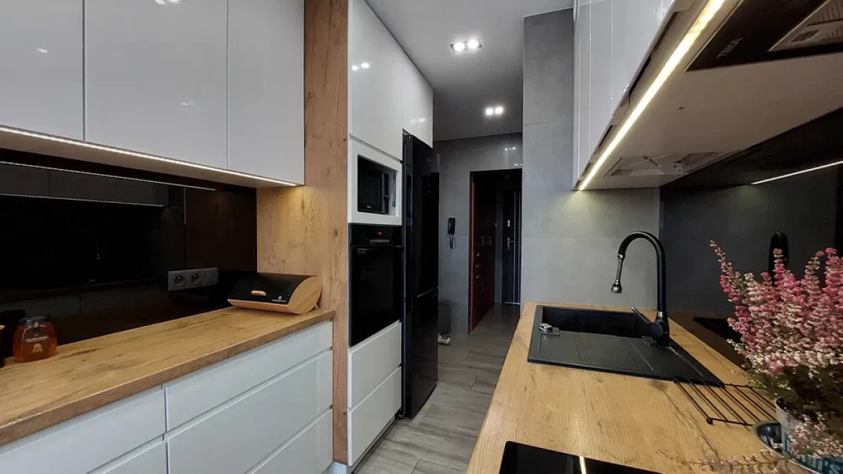 Mieszkanie M3, przytulne dwa pokoje z wnęką, balkon
