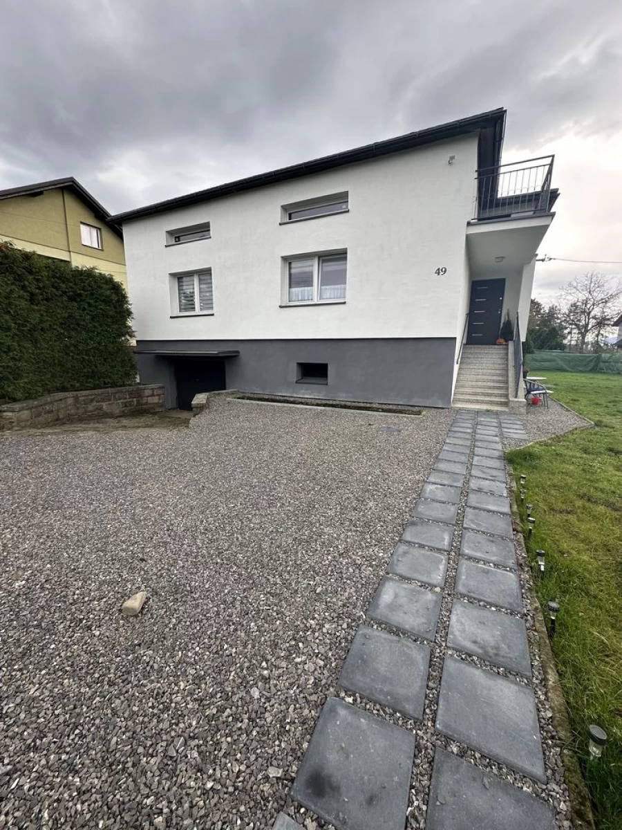Dom około 100m2, okazja 679 tyś, 10a, Ligota.