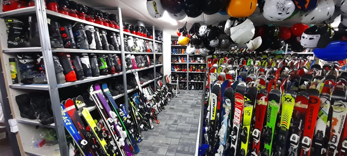 Narty Rossignol Head Elan Blizzard Volkl Fischer Stockli Salomon Atomi