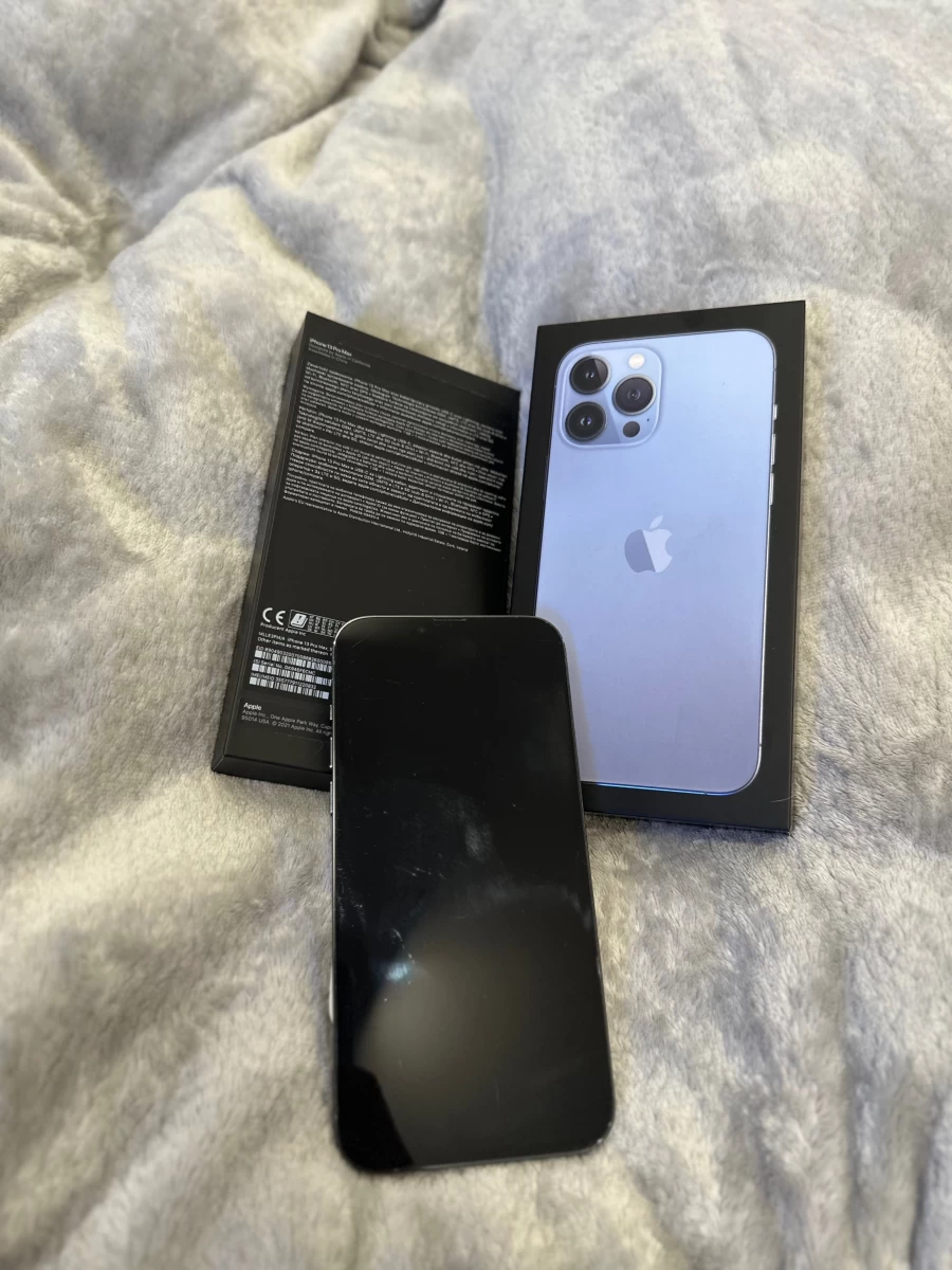 iPhone 13 Pro Max 256GB Sierra Blue