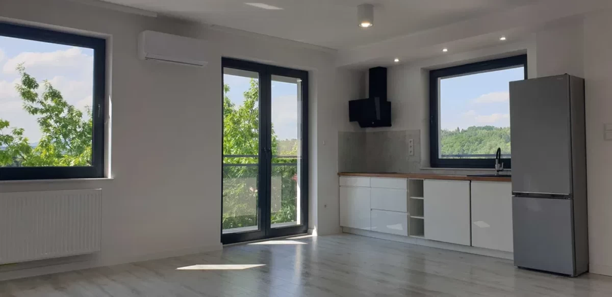Wynajmę Kawalerka bezczynszowa balkon taras winda klimatyzacja oś.Barskie