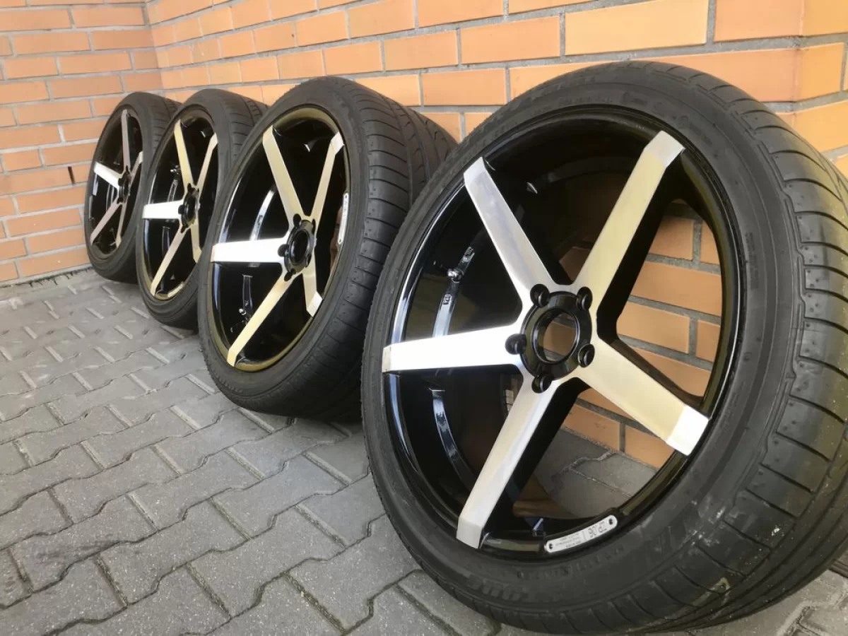 Felgi aluminiowe z oponami 19 cali 5x120 8,5j ; 9j Z-Perfromance