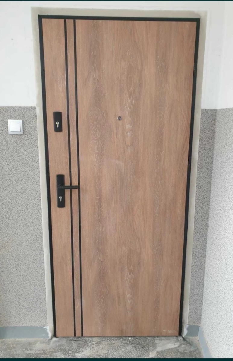 Montaż I Wymiana Drzwi Do Twojego Mieszkania