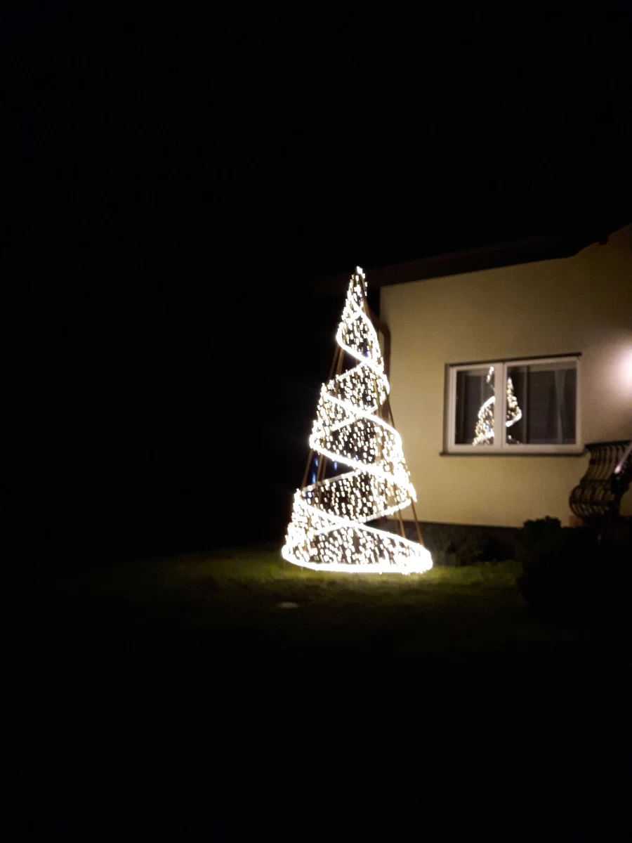 Bajeczna Choinka modern z oświetleniem 3,8m - konstrukcja 3D