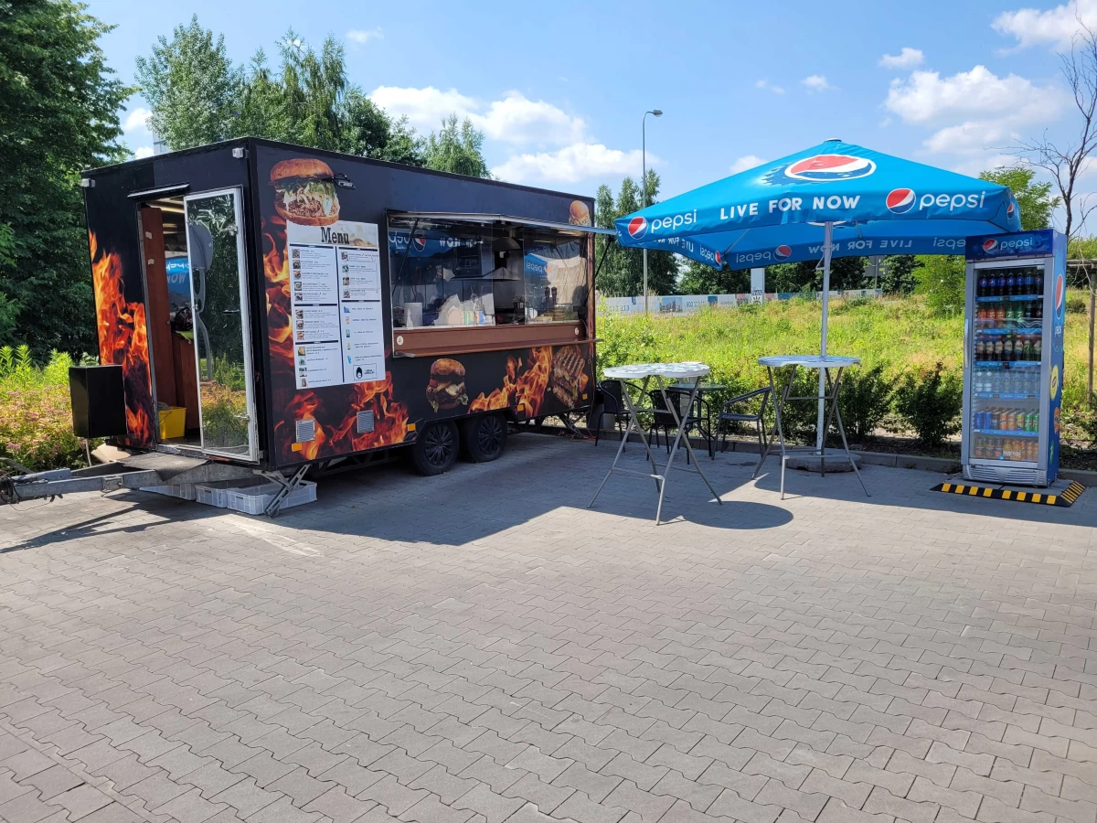 Sprzedam gotowy biznes mobilny punkt gastronomiczny Piaseczno