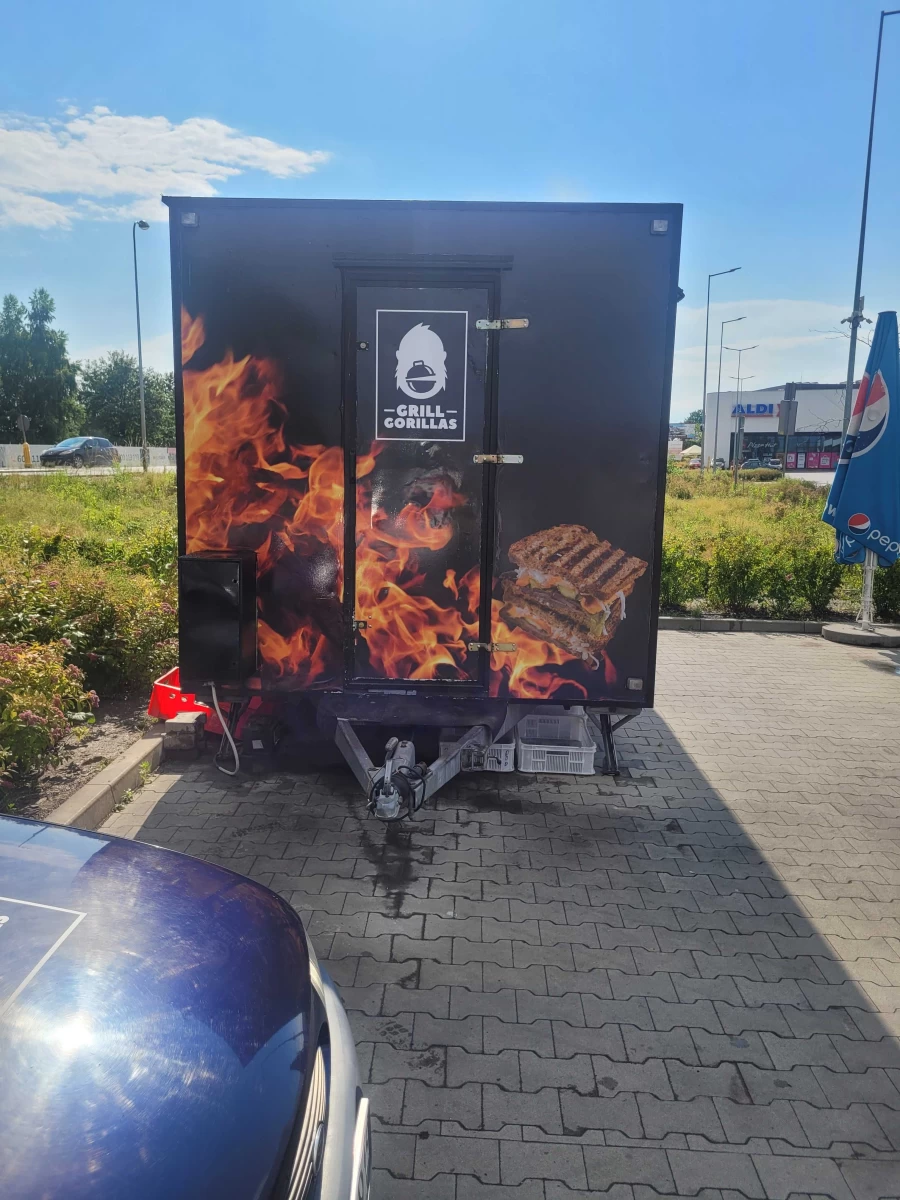 Sprzedam gotowy biznes mobilny punkt gastronomiczny Piaseczno