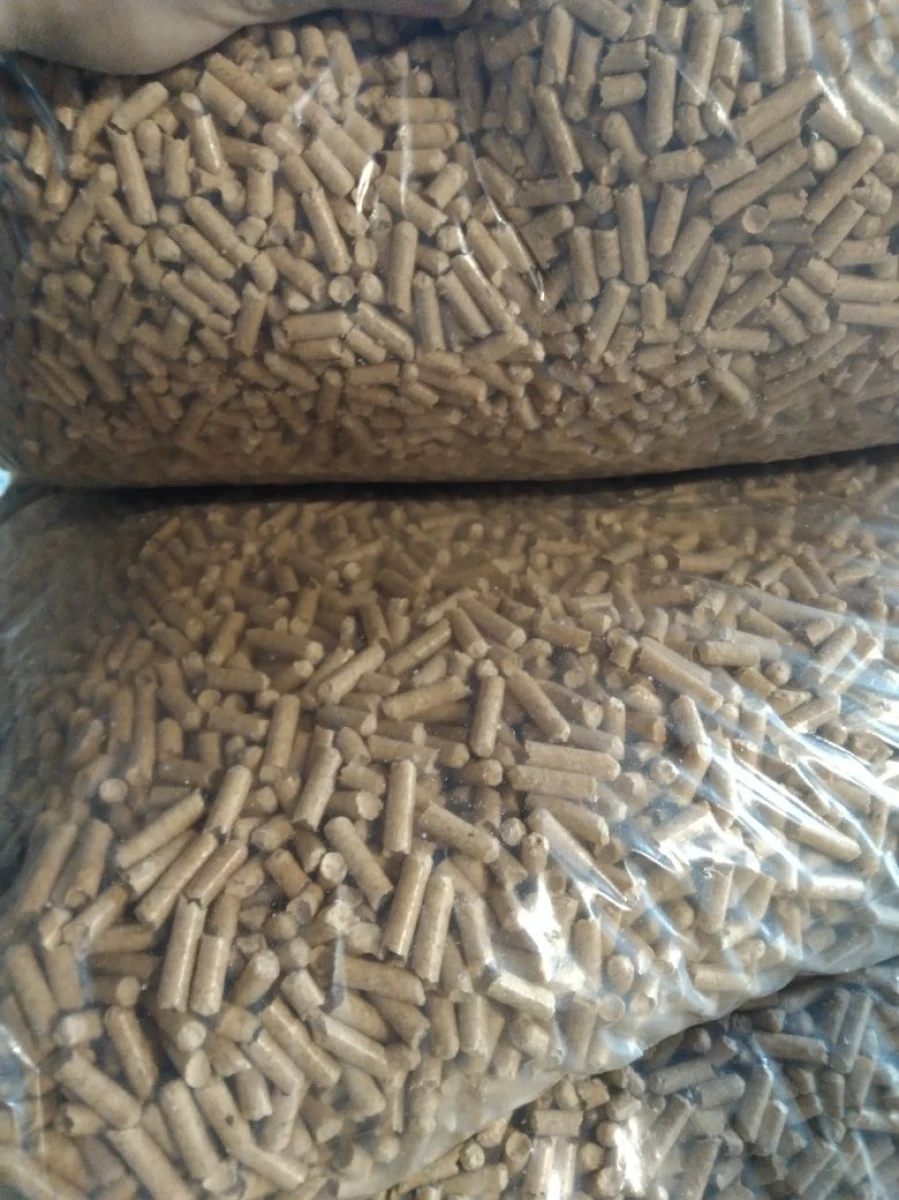 Pellet drzewny iglasty transport rozładunek Sucha Beskidzka