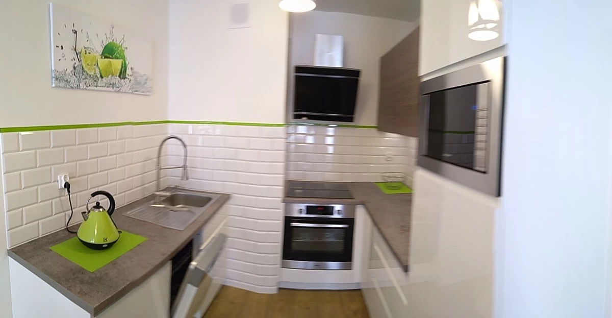 Noclegi nad morzem w Kołobrzegu apartament Sunrise z basenami