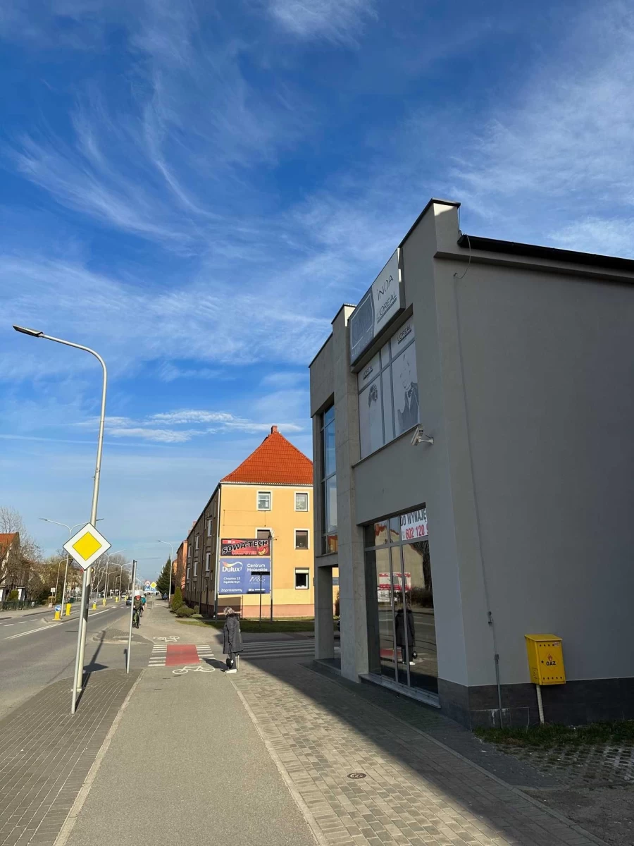Lokal użytkowy Kędzierzyn ulica Kozielska. okolice Odrzańskie Ogrody