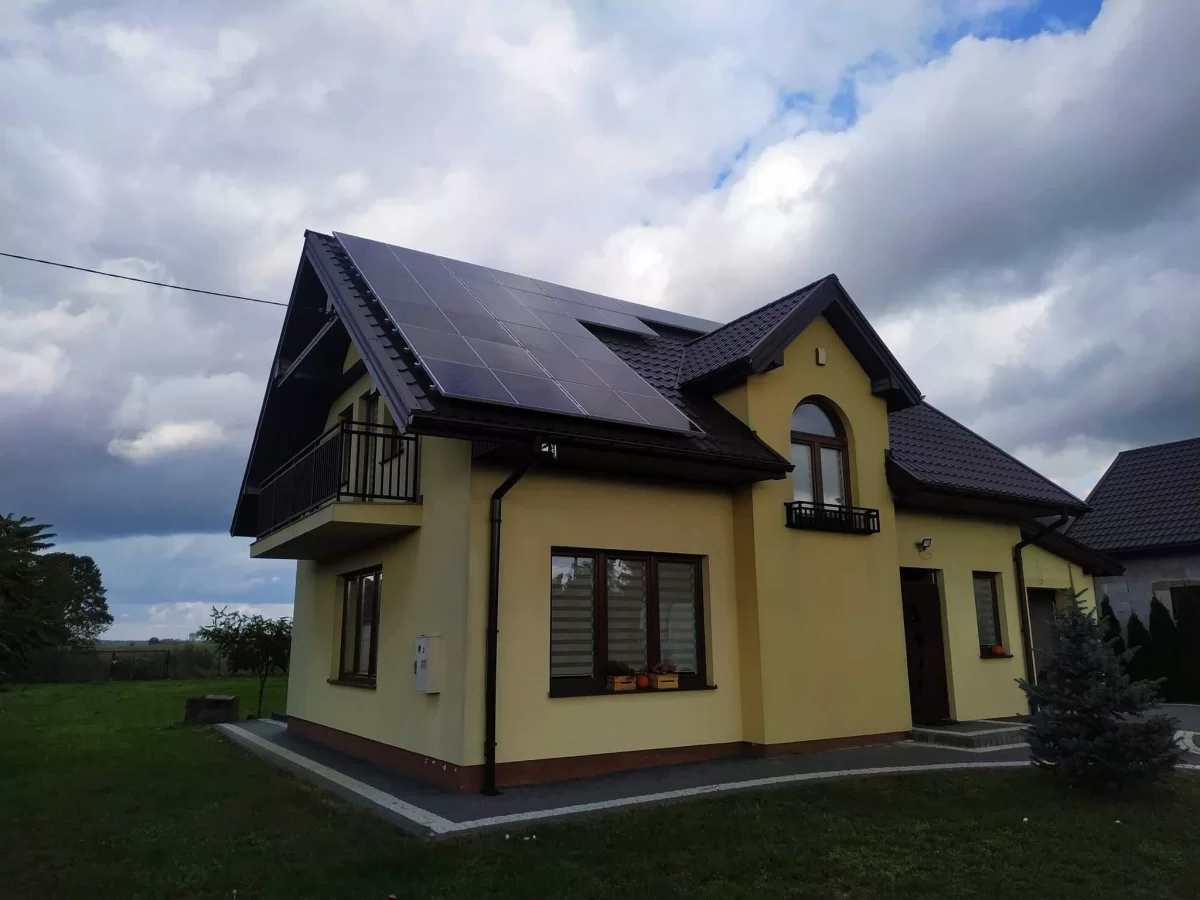 Instalacja fotowoltaiczna Panele słoneczne Fotowoltaika Kredytowanie