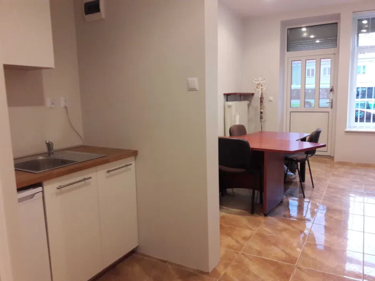 Wynajmę Lokal użytkowy 19 m2, Olsztyn centrum do wynajęcia