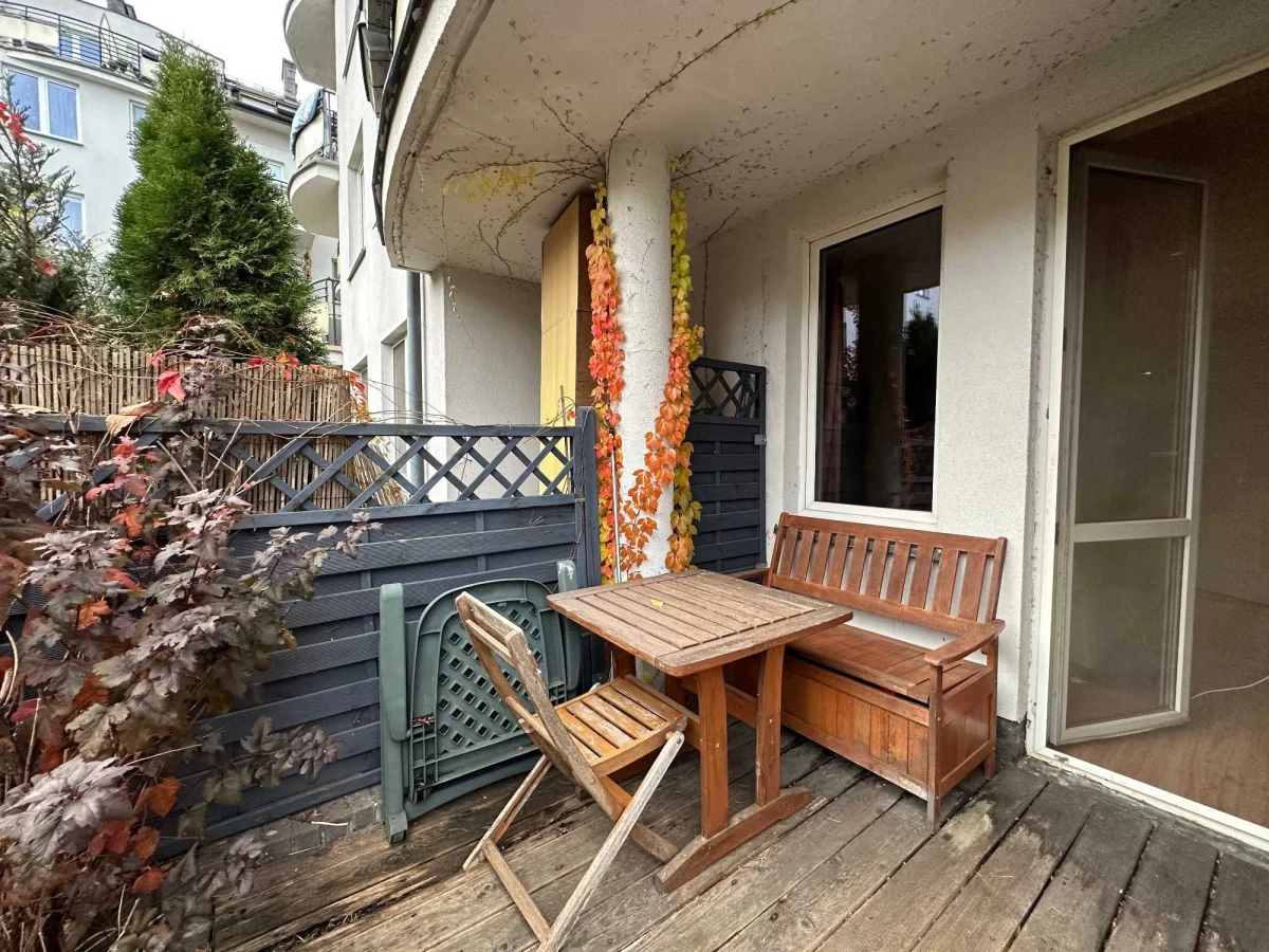 Sprzedam mieszkanie 36m2 Warszawa Tarchomin 2 pokoje ogród 32m2 od patio