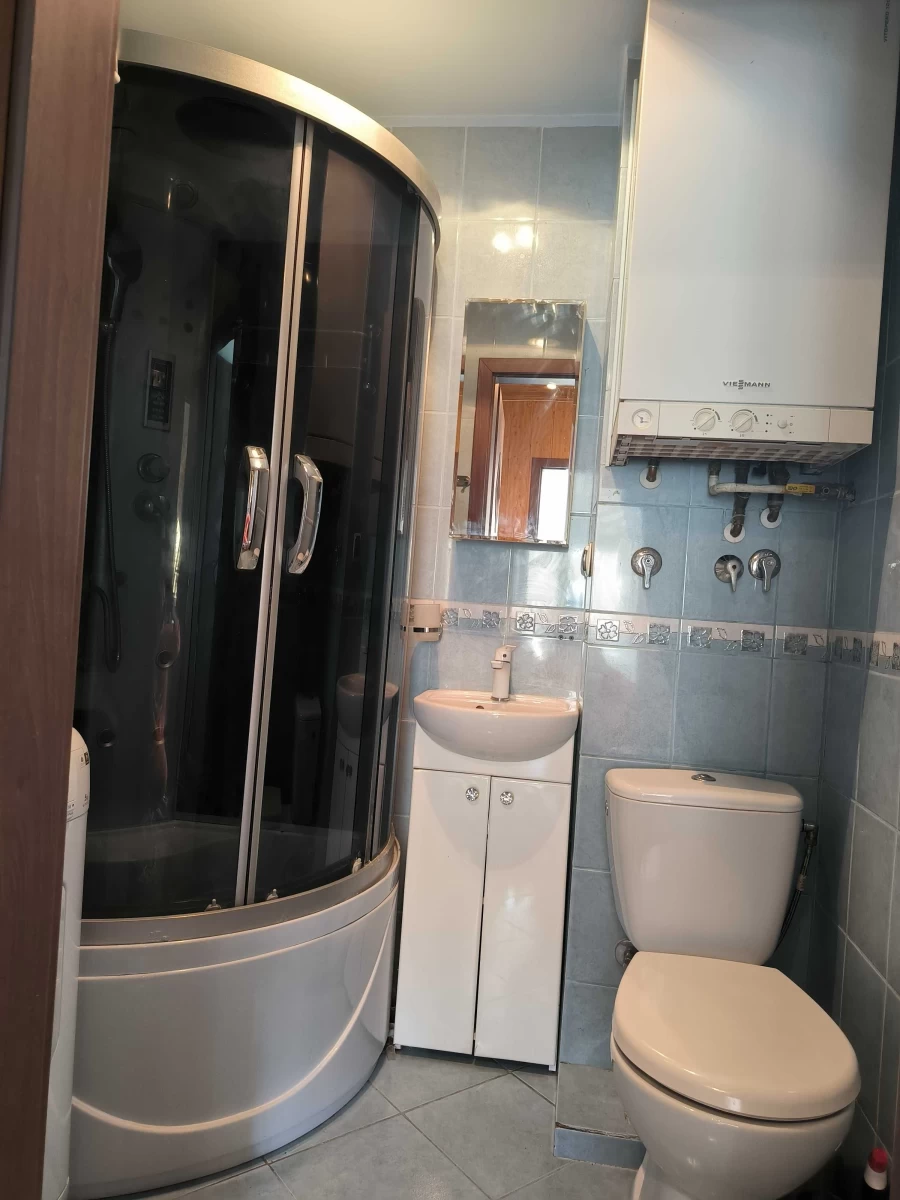 Sprzedam Apartament noclegi Mikołów dom kawalerka mieszkanie pokoje kwatera