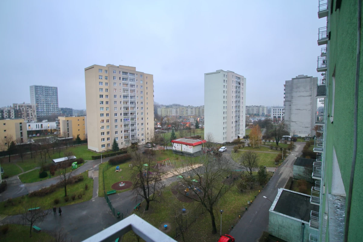 Warszawa 2 oddzielne pokoje metro Kondratowicza, ul. Malborska 6