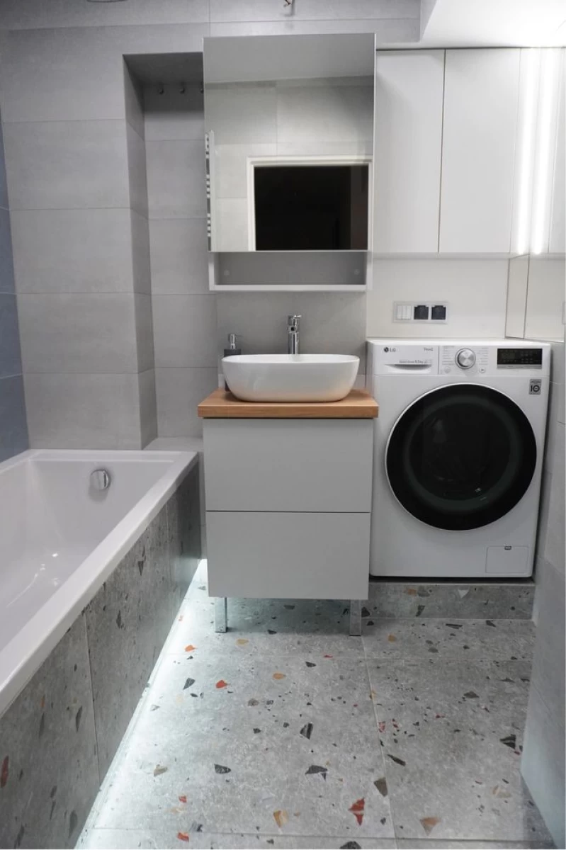 Sprzedam 3 pokojowe mieszkanie 61m2 Warszawa miejsce postojowe, Praga-Południe