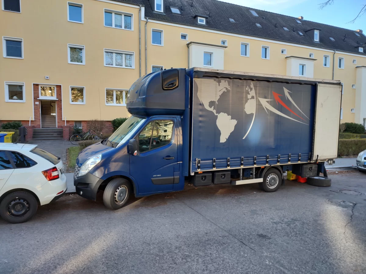 Transport przeprowadzki opróżnienie lokali mieszkalnych i lokali Szczecin Kołobrzeg Świnoujście