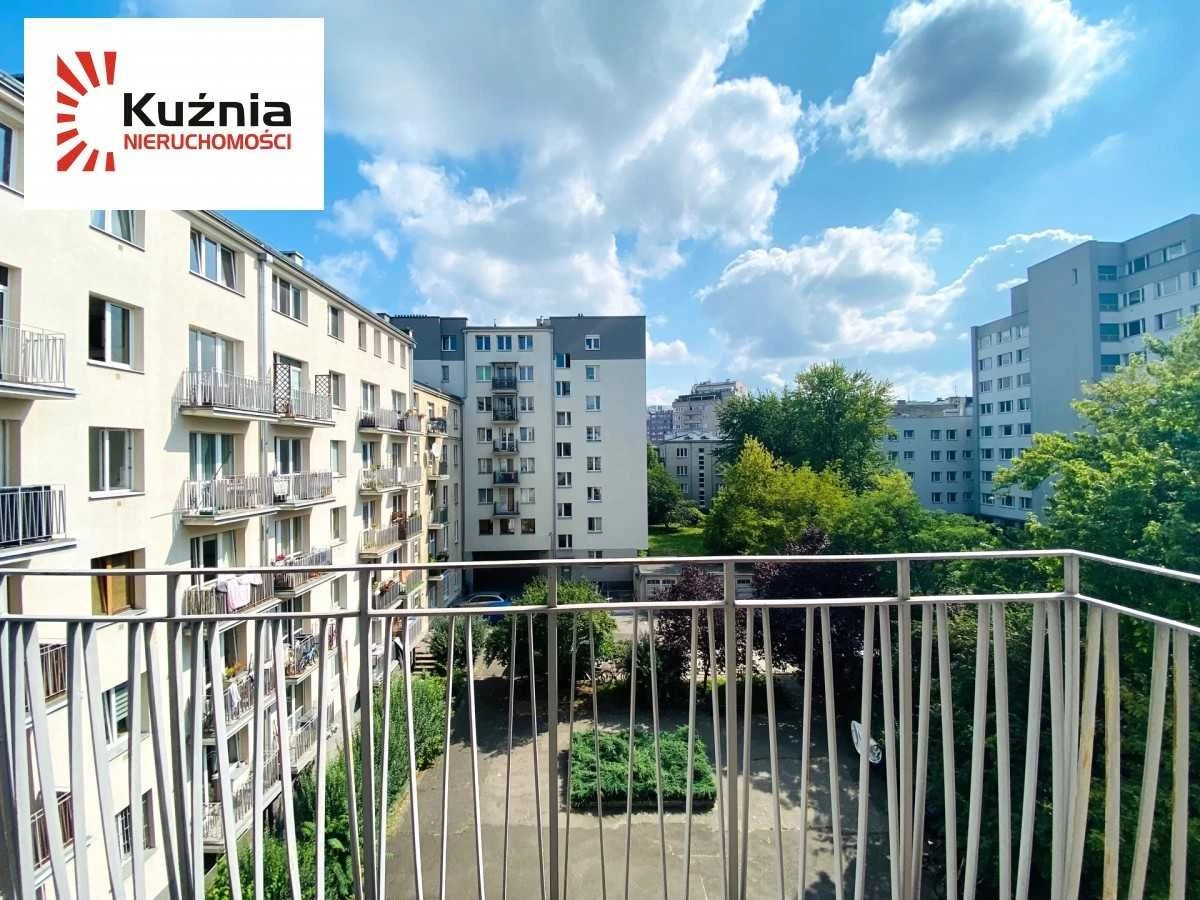 Wynajmę ładne i klimatyczne mieszkanie na Powiślu