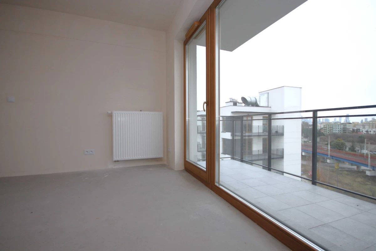 Sprzedam mieszkanie Warszawa Widok na Centrum w Apartamentowcu