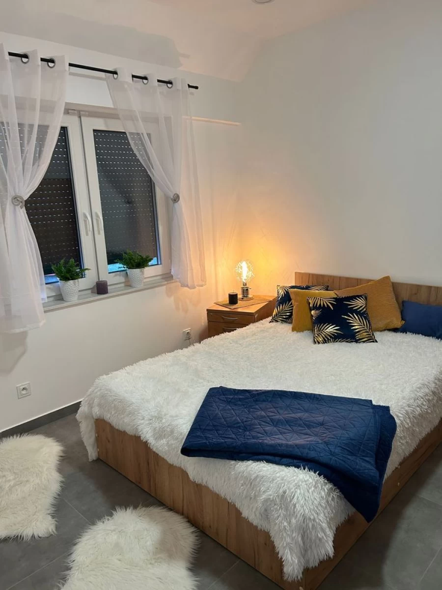 Wynajem mieszkania bezczynszowe dwu pokojowego ok 40 m2 Stępin