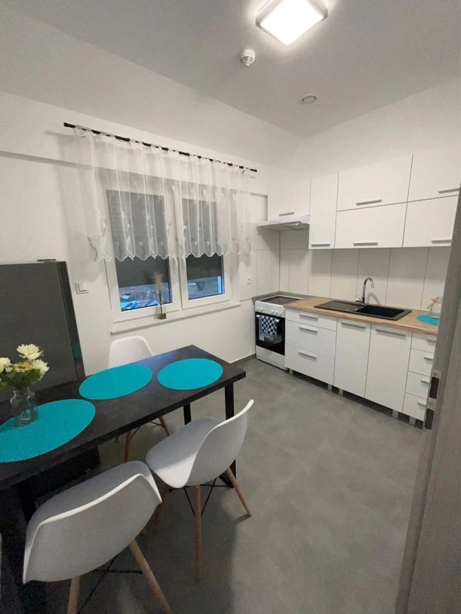 Wynajem mieszkania bezczynszowe dwu pokojowego ok 40 m2 Stępin