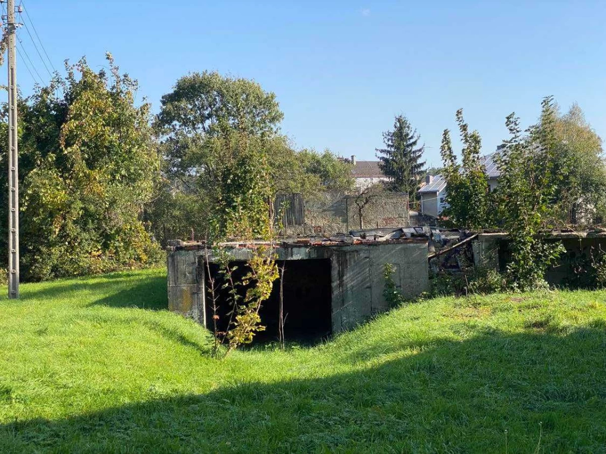 Działka na sprzedaż Jasło ul. im. Stefana Żeromskiego - dom fundament