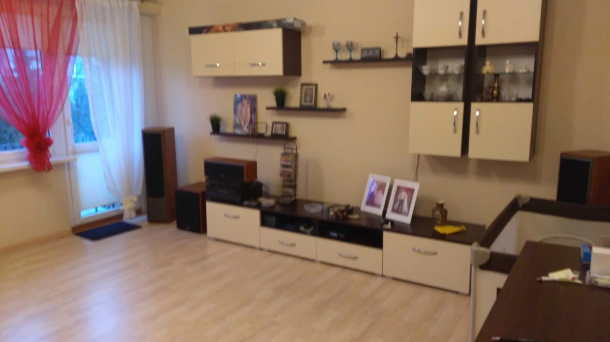 Sprzedam Mieszkanie 60,4m2 1 piętro Radomsko