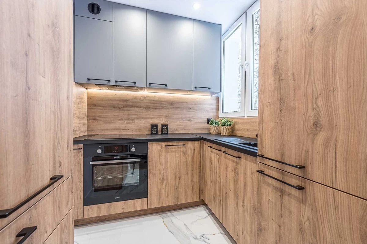 Sprzedam Piękne 3 pokoje, urządzone pod klucz, rozkład, balkon