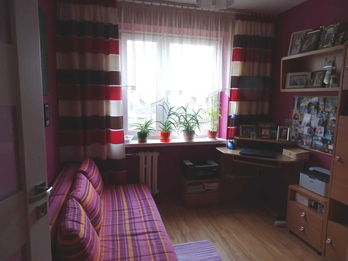 Sprzedam Mieszkanie 3 pokojowe Lipsko (dwa balkony, garaż)