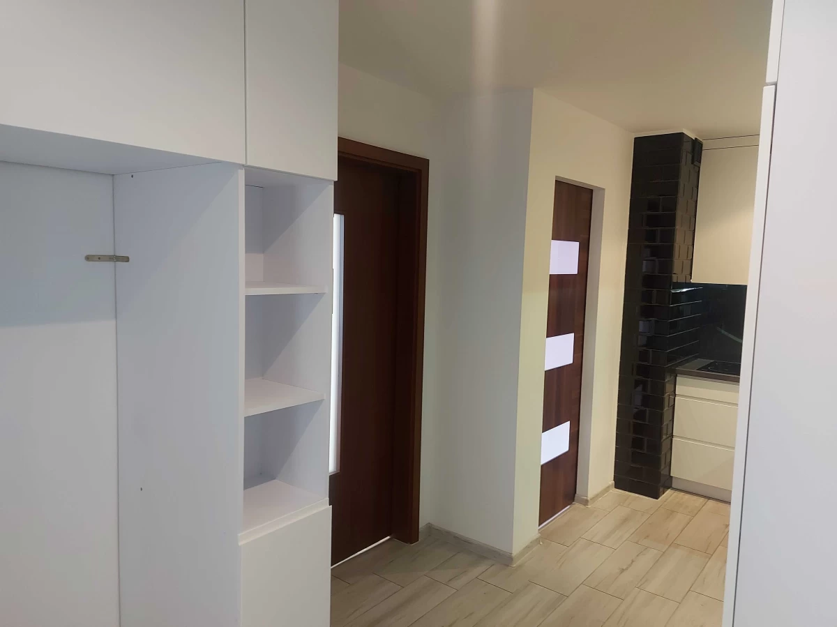 Sprzedam mieszkanie. 4 pokoje Augustów